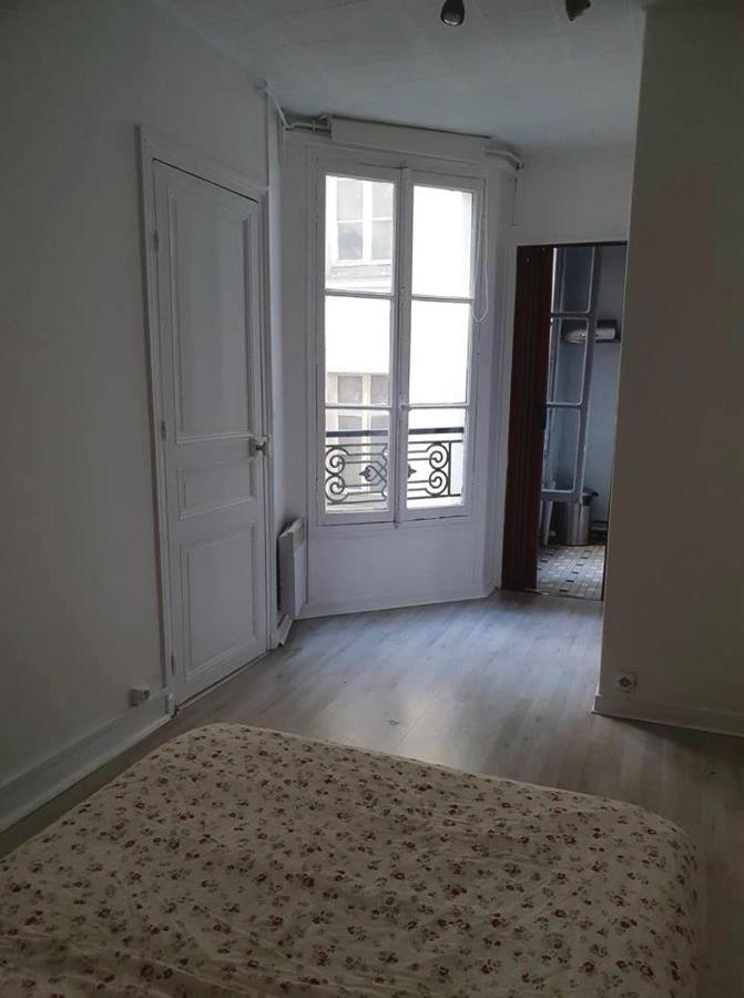 Cute And Quiet Appartment In Montmartre Paris Eksteriør bilde